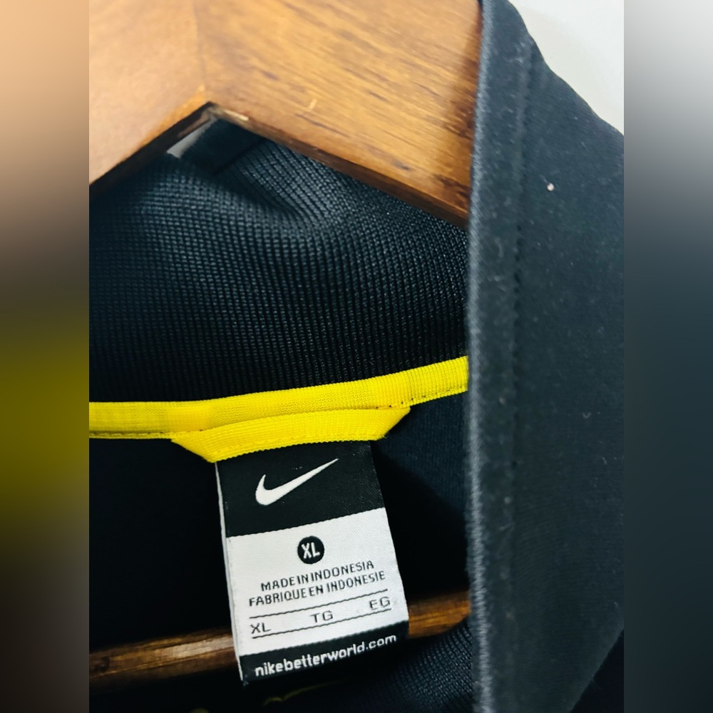 Rare Nike Black and Yellow Barcelona Track Jacket - Picture 8 of 10